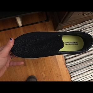 Sketcher Tennis shoes